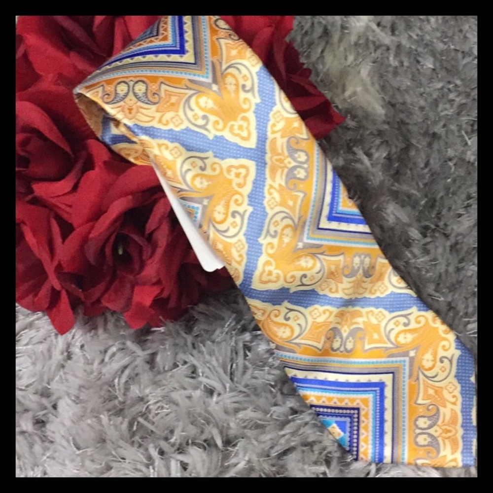 Murano Mean Tie
